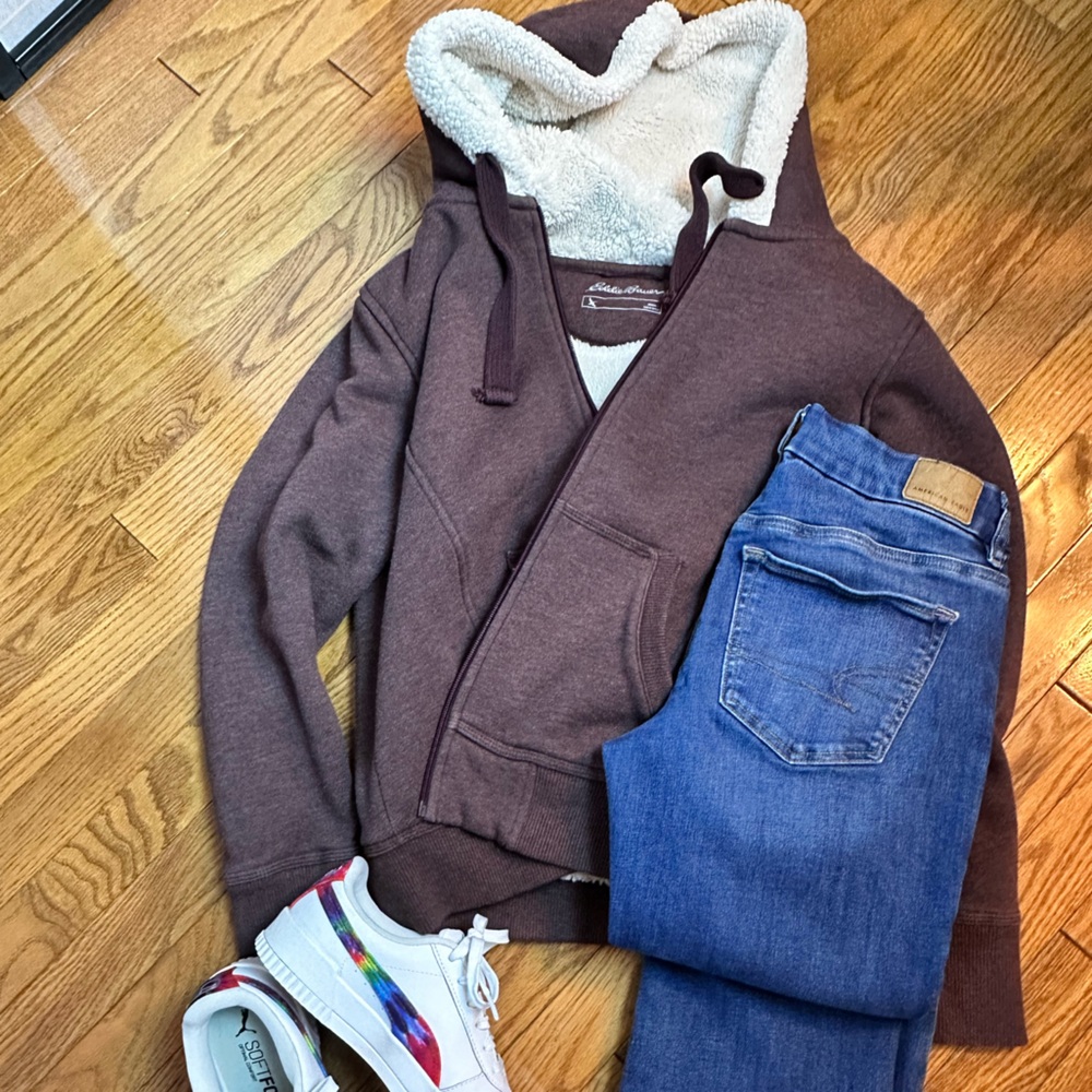 Eddie Bauer Burgundy / Brown Jacket with a Teddy Bear Lining and Hood Size Large
